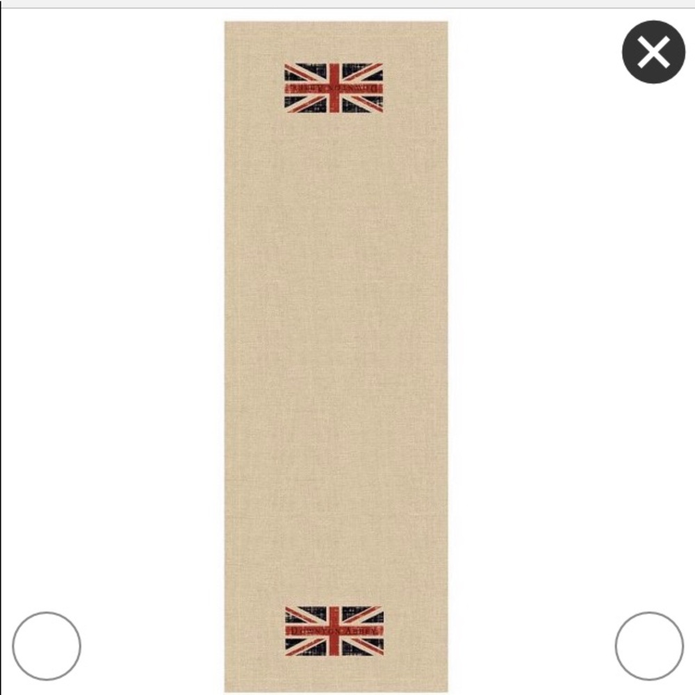 Downtown Abby Table Runner